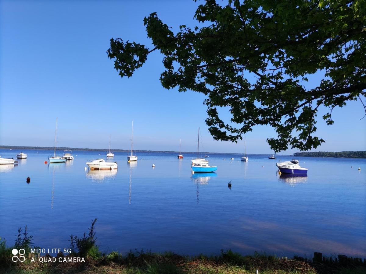 Lodge 2 Etoiles La Tete Dans Les Pins Les Pieds Dans L Eau Lacanau Kültér fotó